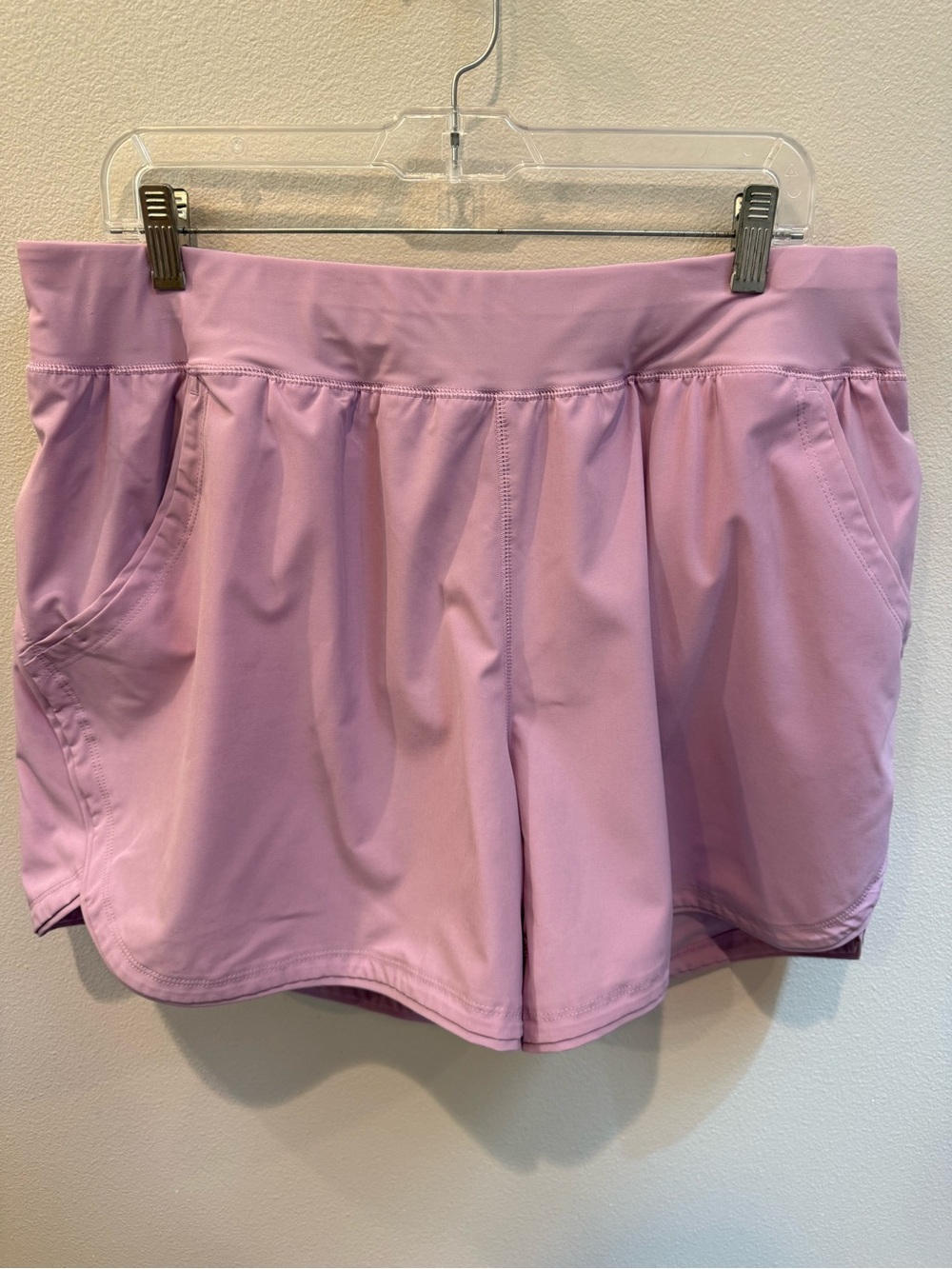 Lands' End Lilac Women's Athletic Shorts